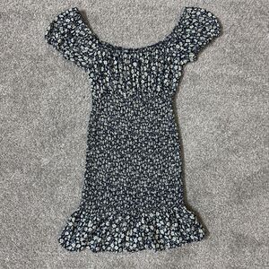 Wild Fable Dress Womens XS Blue White Floral Smocked Ruffle Off Shoulder Summer